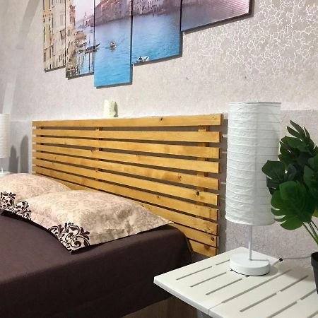 Large Apartment City Centre Bükreş Dış mekan fotoğraf
