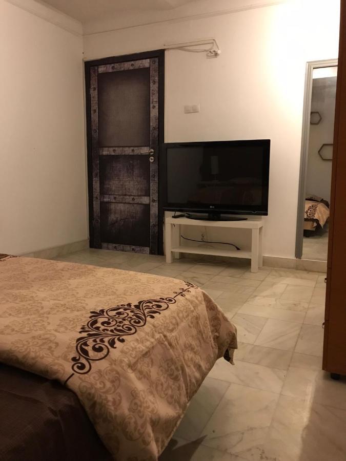 Large Apartment City Centre Bükreş Dış mekan fotoğraf