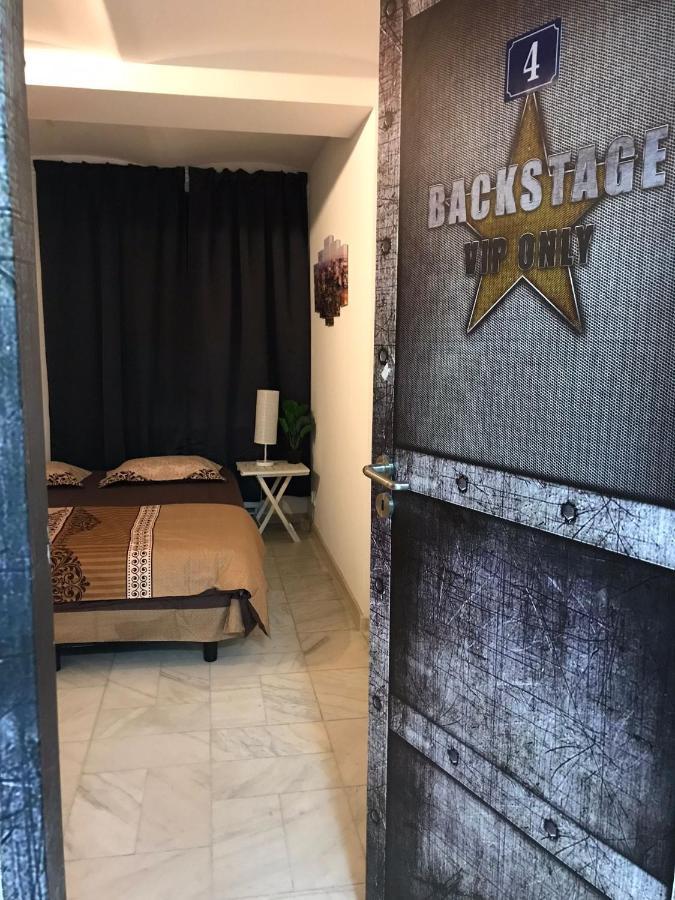 Large Apartment City Centre Bükreş Dış mekan fotoğraf