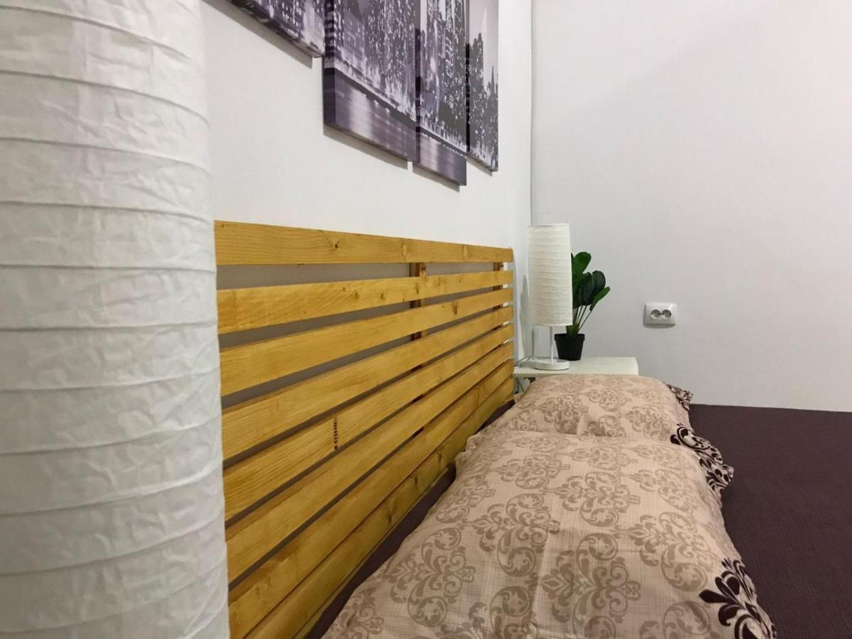 Large Apartment City Centre Bükreş Dış mekan fotoğraf