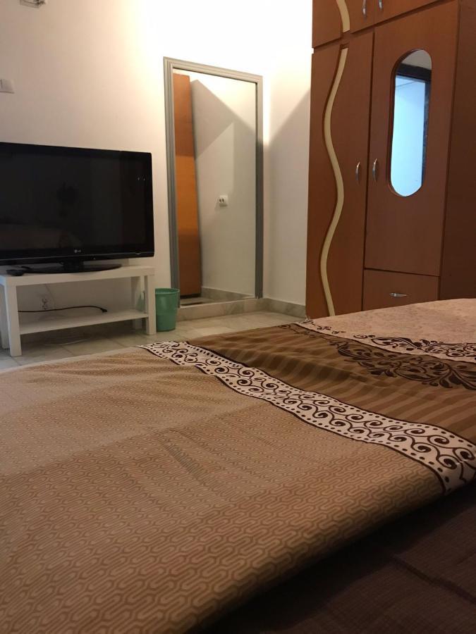 Large Apartment City Centre Bükreş Dış mekan fotoğraf
